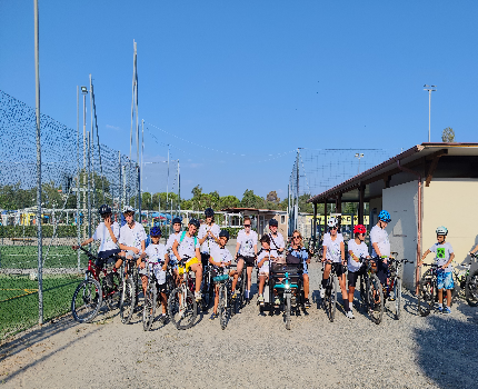 immagine notizia Oltre 60 i ragazzi e le ragazze coinvolti nelle attività sportive e culturali del progetto EdA-Z. I prossimi eventi a settembre